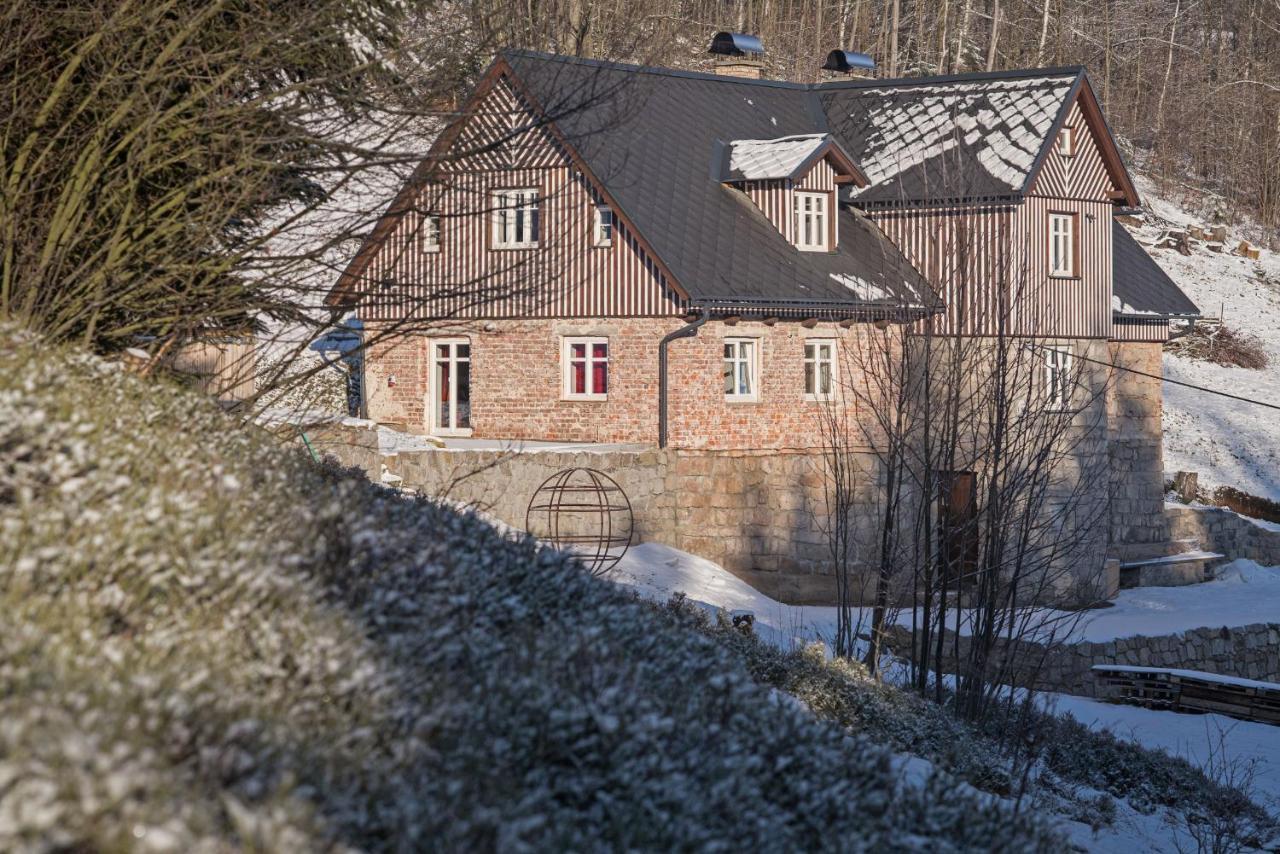 Janovska Chalupa Janov nad Nisou Esterno foto